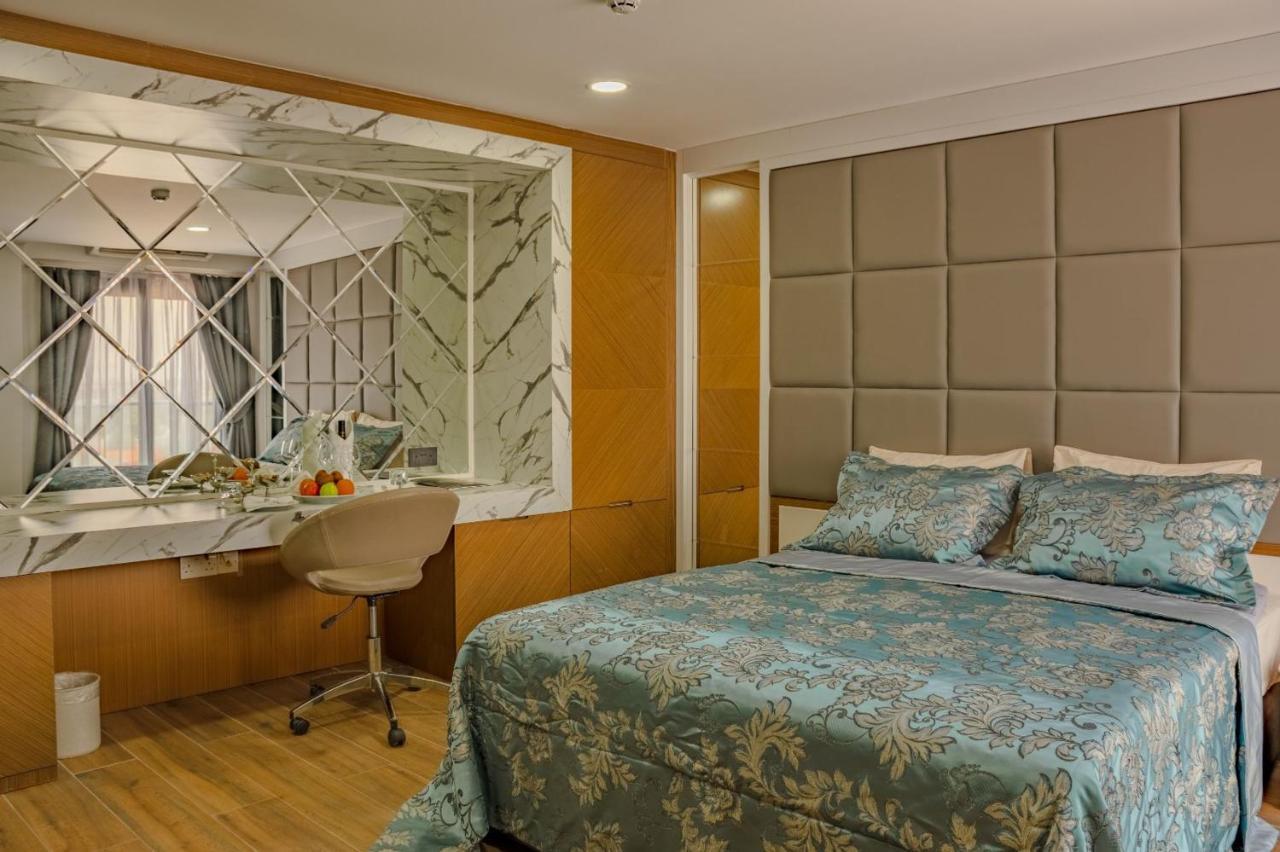 Novel Centre Point Hotel Famagusta  Esterno foto