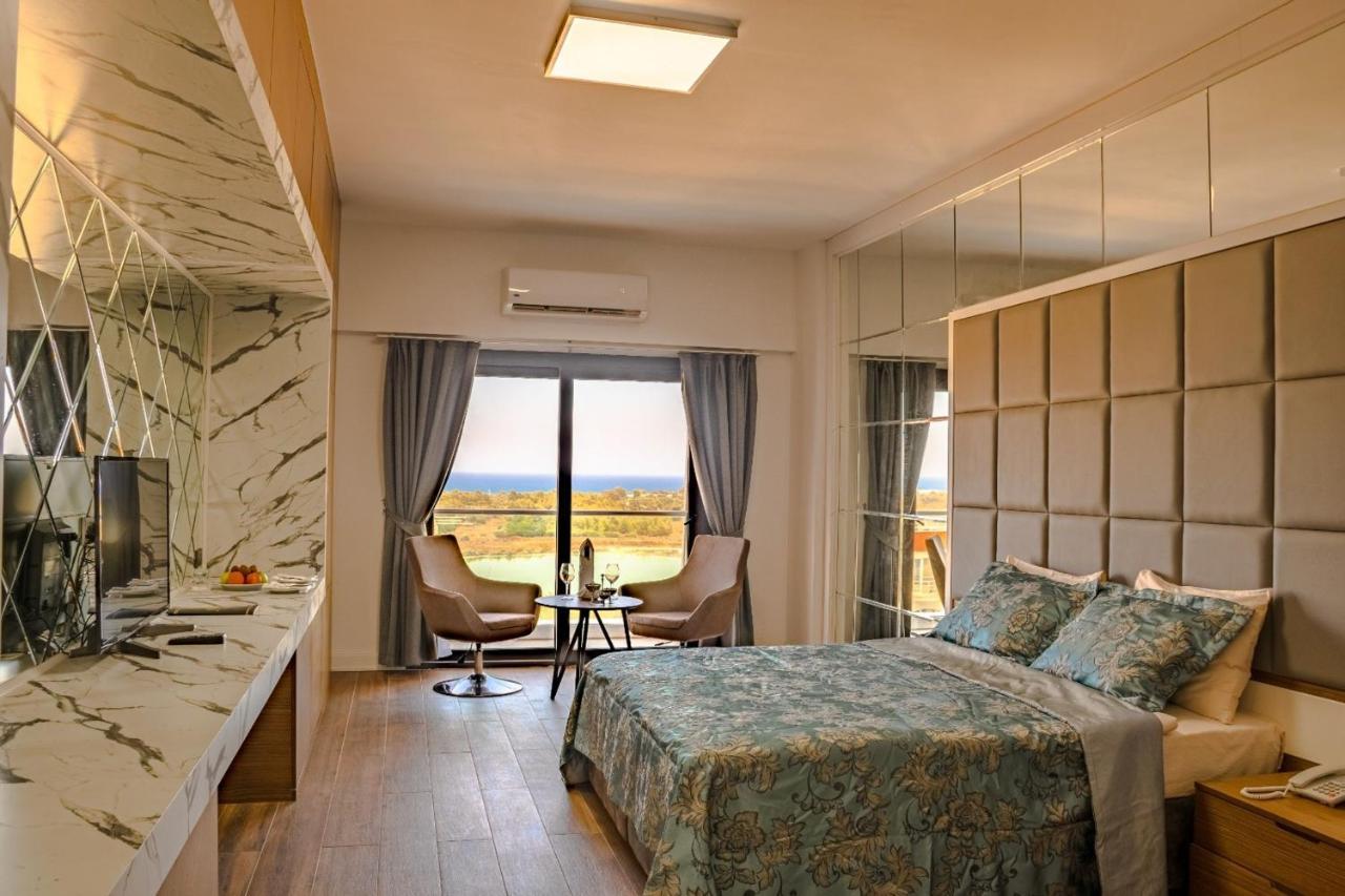 Novel Centre Point Hotel Famagusta  Esterno foto